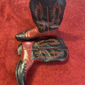 Harley Davidson Cowboy Boots. Red &Black. Size 8